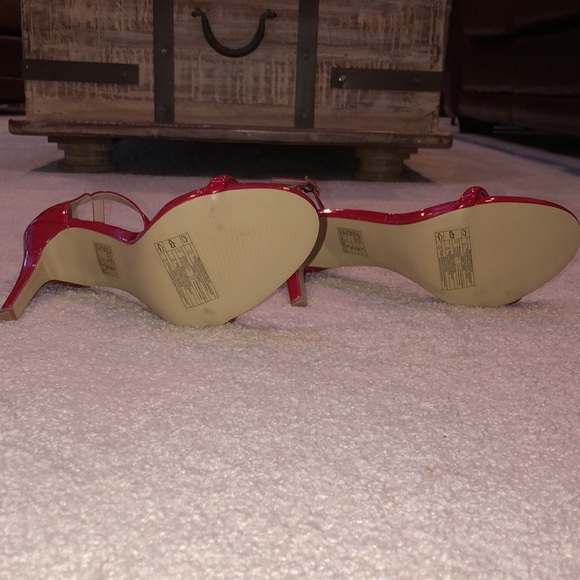 Patent Leather Red Heels (new) - Picture 4 of 4